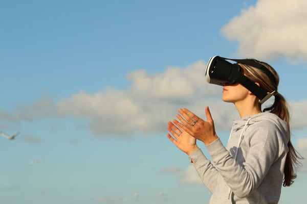 Réalité virtuelle risques Quels sont les risques des casques de réalité virtuelle sur la vision?